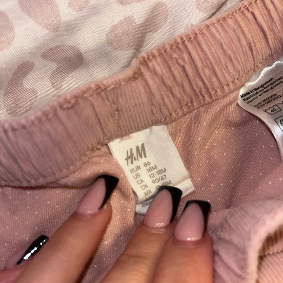 H&M Pink Pants - Picture 2 of 4